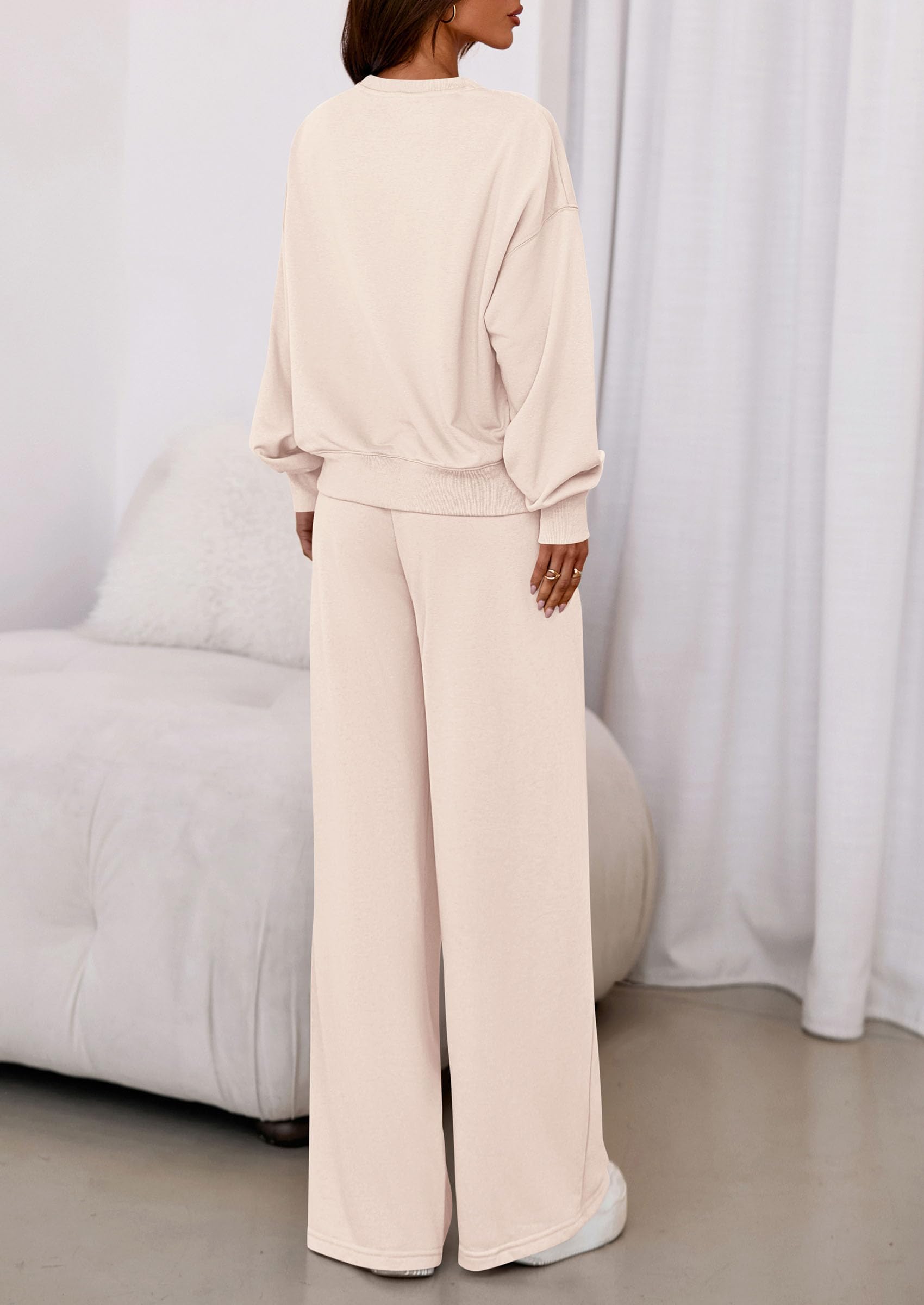 Muse - Soft Elegance Two-Piece Cozy Loungewear Set